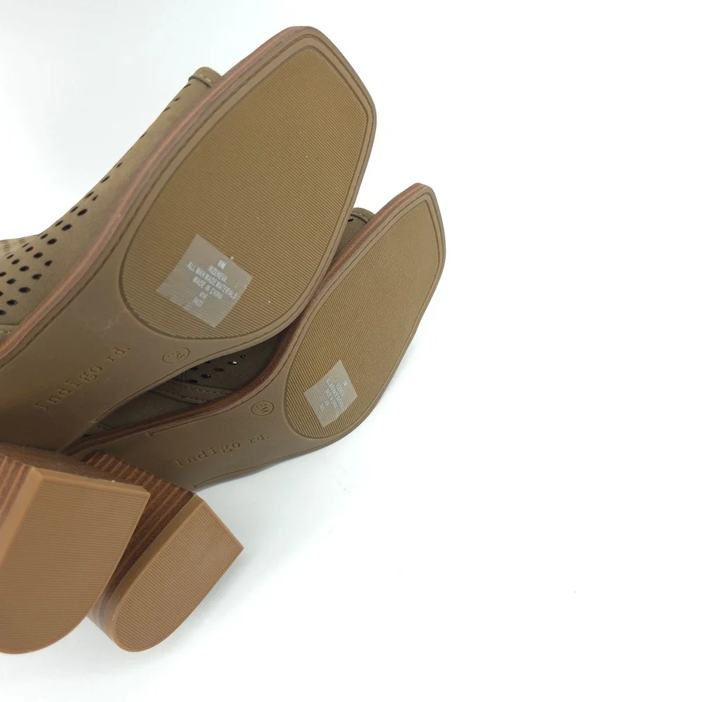 indigo rd. Womens ZENEVA Bootie Taupe Size 8M Perforated Block Heel